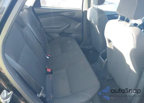 2016 Ford Focus S from USA, damaged, VIN 1FADP3E2XGL202271